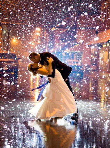 Loving Couple Paint by Diamonds
