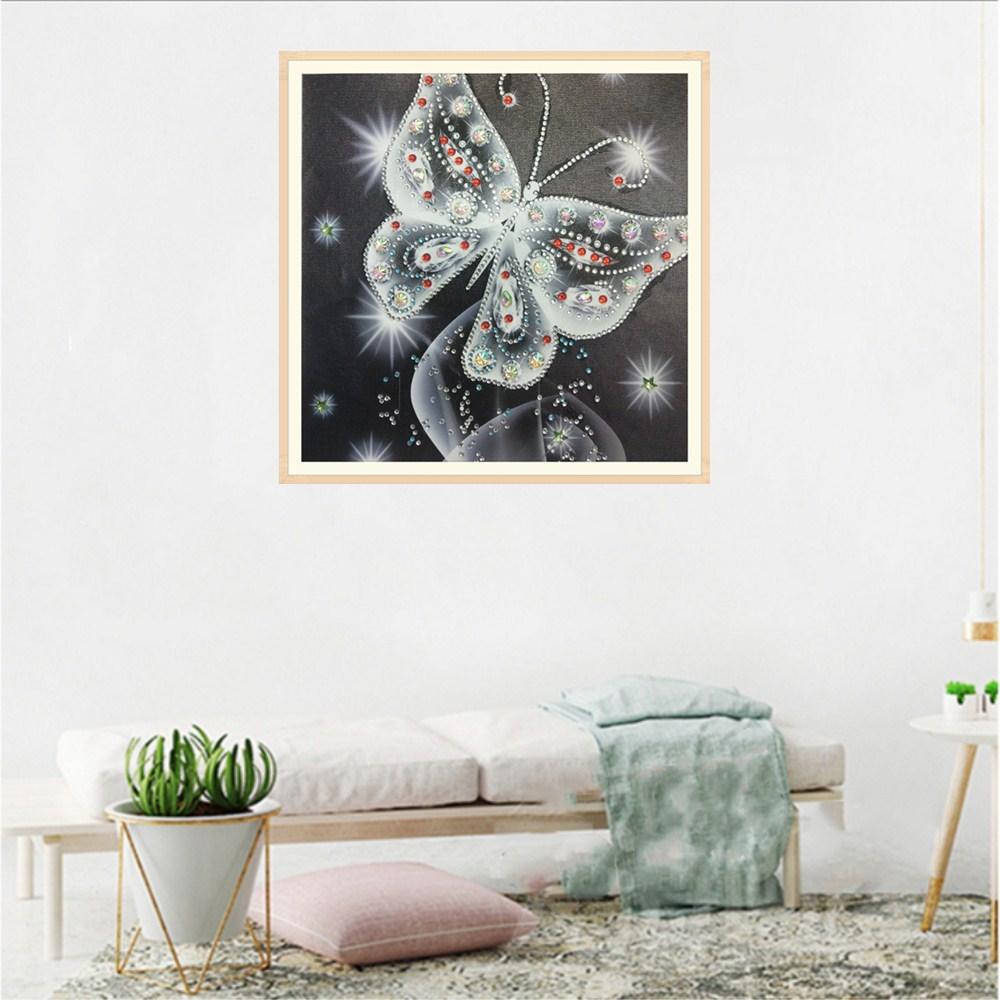 Glanzende Witte Vlinder - speciaal diamond painting