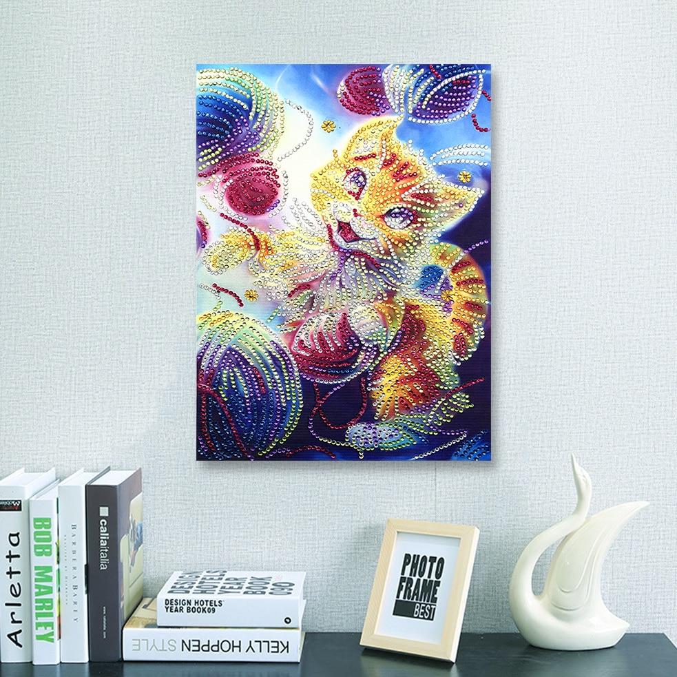 Schattige kat houdt van spelen - speciaal diamond painting