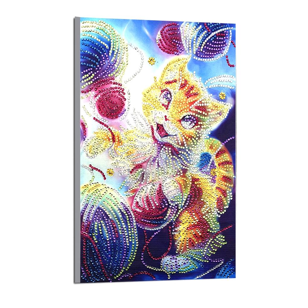 Schattige kat houdt van spelen - speciaal diamond painting